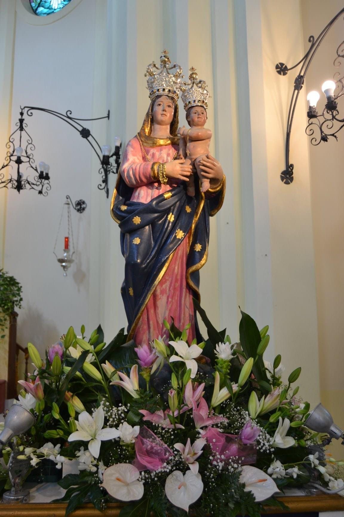 Cannitello, la Statua della Madonna di Porto Salvo rientra nella Parrocchia dopo10 mesi di restauro